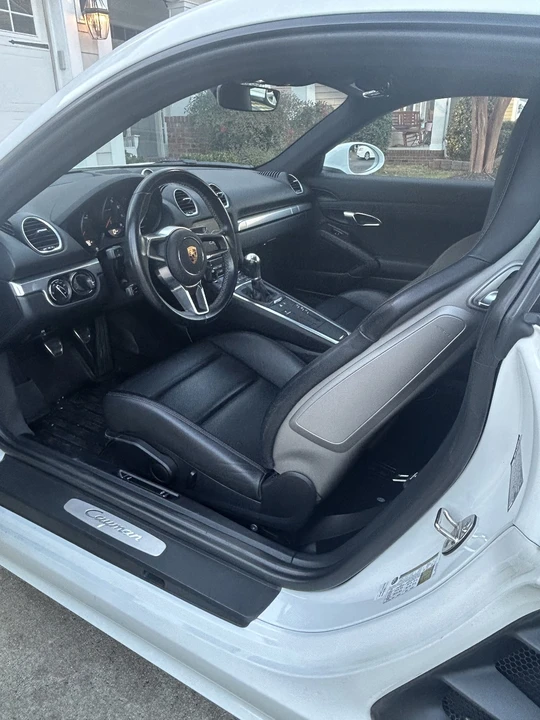 2018 Porsche 718 Cayman - Image 10 of 12