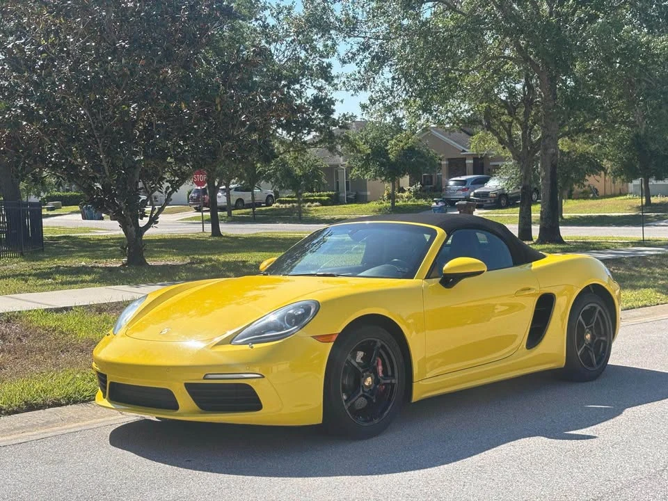 2018 Porsche 718 Boxster - Image 7 of 10