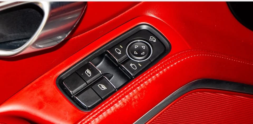 2018 Porsche 718 Boxster - Image 15 of 20