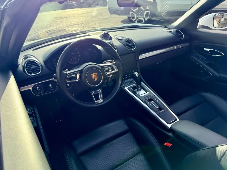 2018 Porsche 718 Boxster GTS - Image 7 of 19