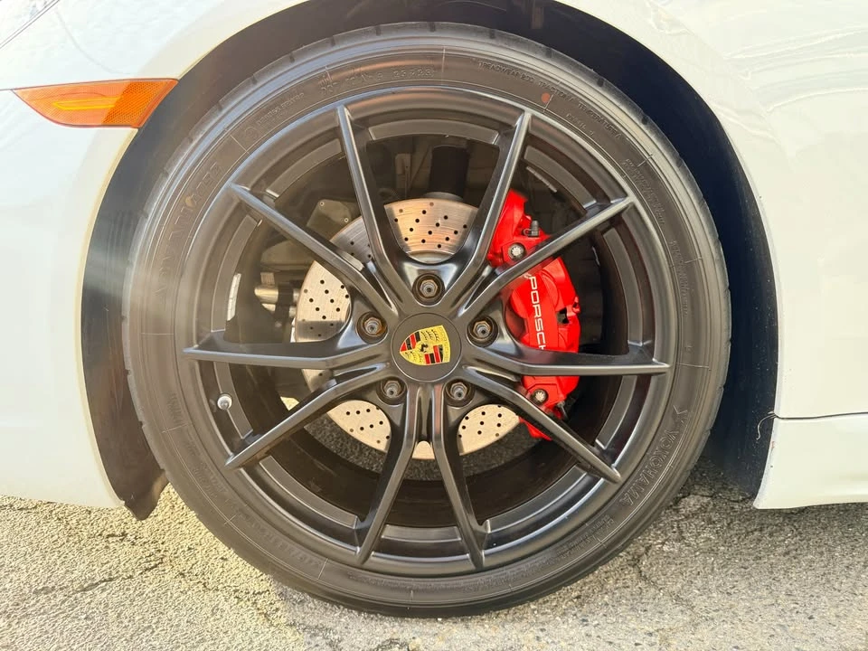 2018 Porsche 718 Boxster GTS - Image 9 of 19