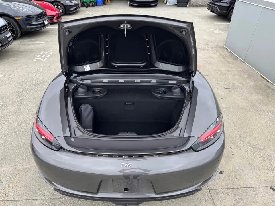 2018 Porsche 718 Boxster S - Image 18 of 19