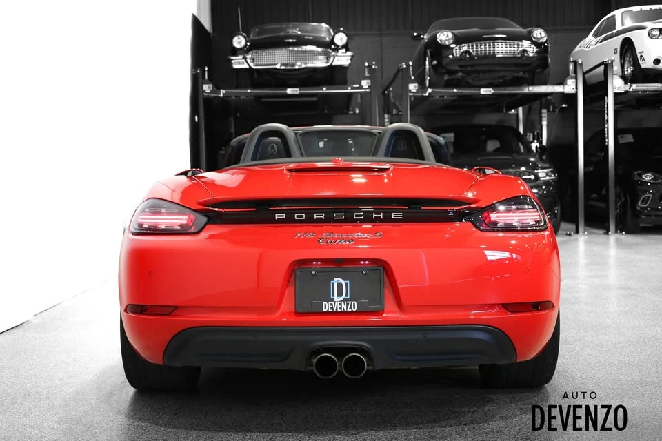 2018 Porsche 718 Boxster S - Image 5 of 18