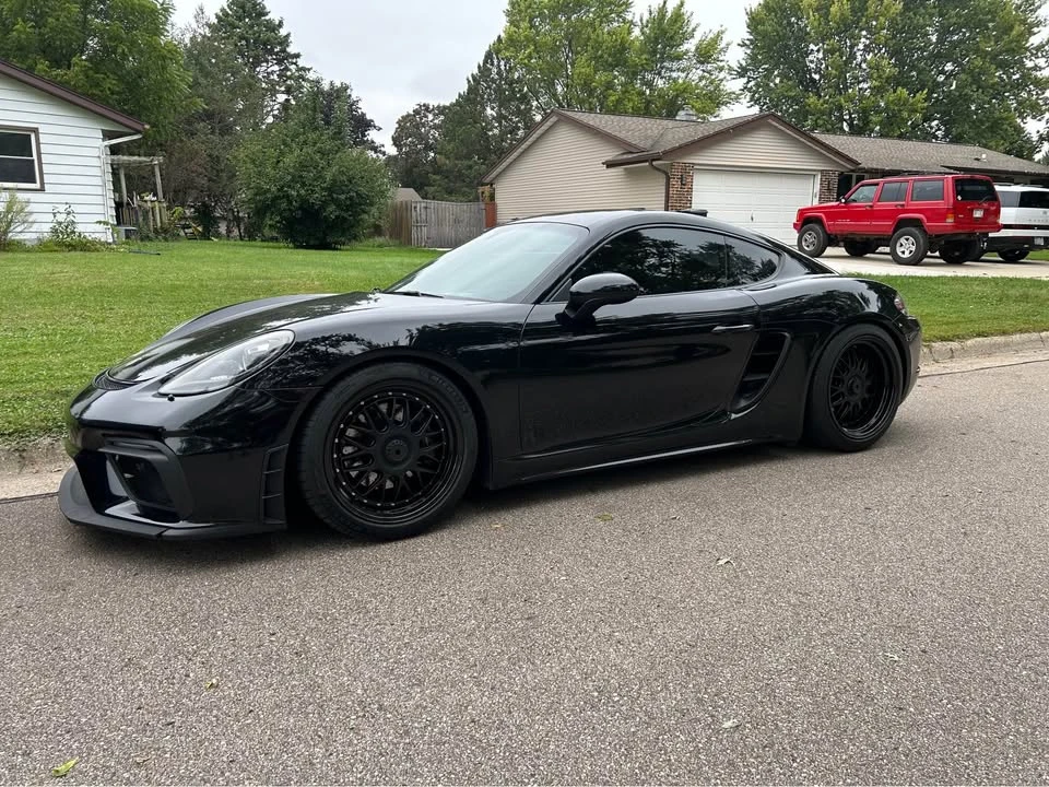 2018 Porsche 718 Cayman - Image 2 of 2