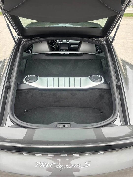 2018 Porsche 718 Cayman - Image 14 of 16