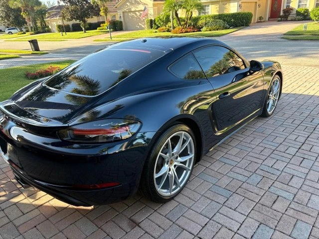 2018 Porsche 718 Cayman - Image 2 of 11