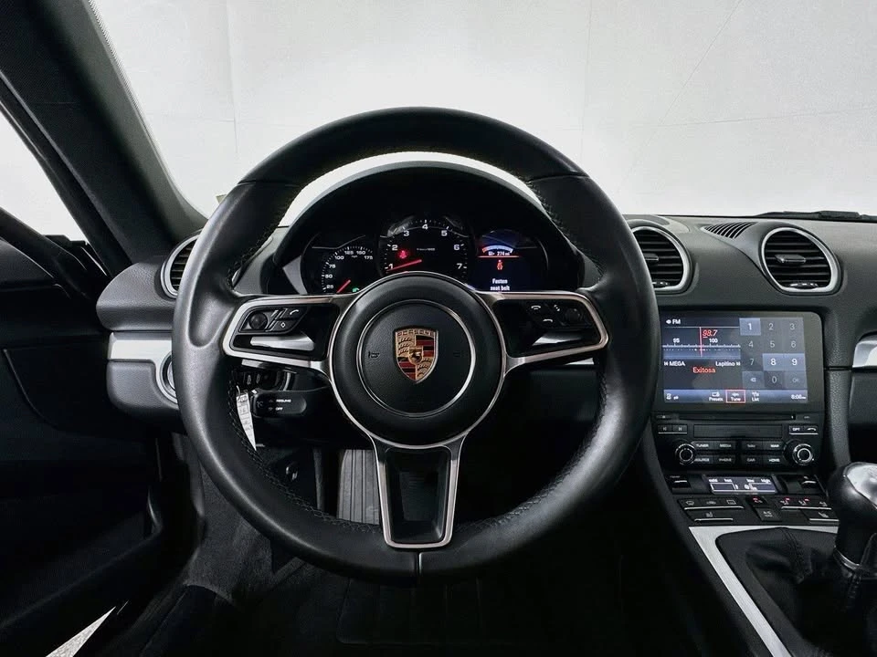 2018 Porsche 718 Cayman - Image 8 of 20