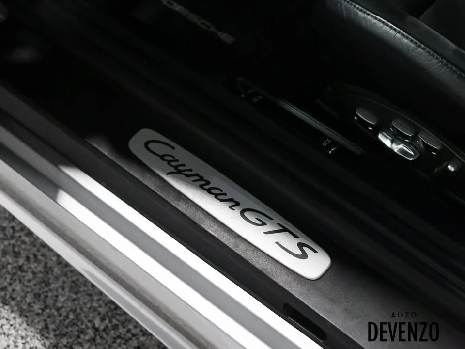2018 Porsche 718 Cayman GTS - Image 9 of 20