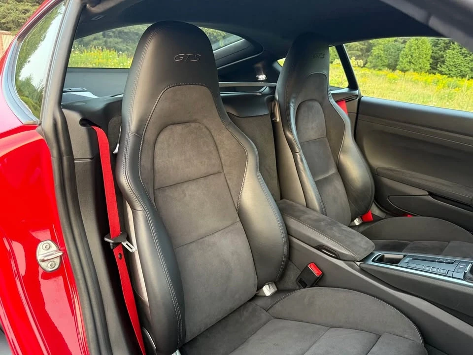 2018 Porsche 718 Cayman GTS - Image 9 of 15