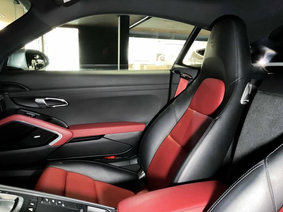 2018 Porsche 718 Cayman S - Image 18 of 19