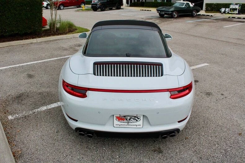 2018 Porsche 991 Carrera - Image 28 of 31