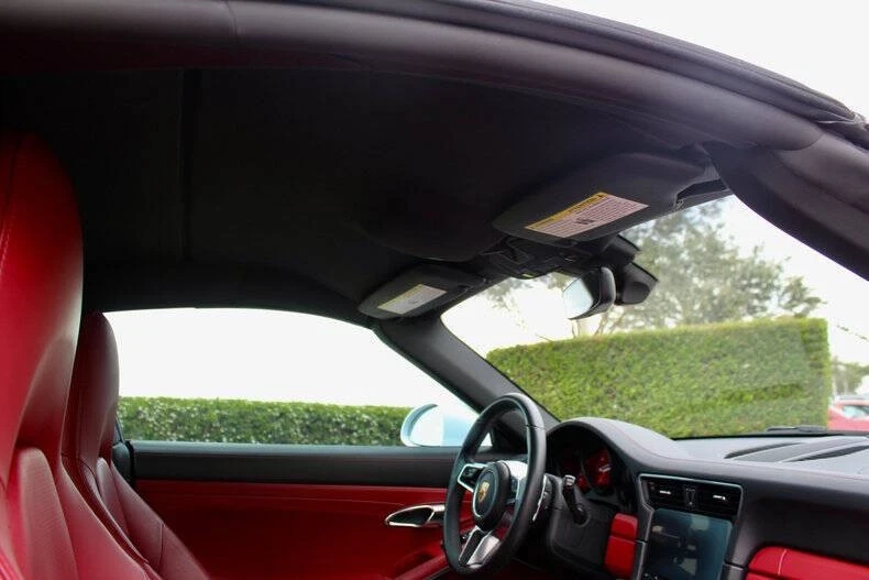 2018 Porsche 991 Carrera - Image 30 of 31