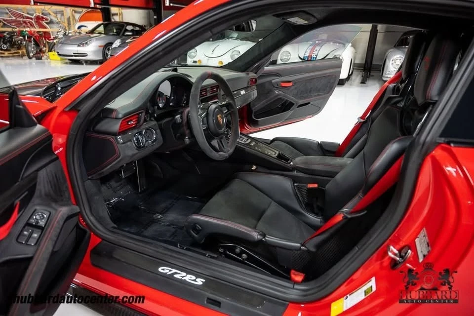 2018 Porsche 991 Carrera - Image 16 of 19