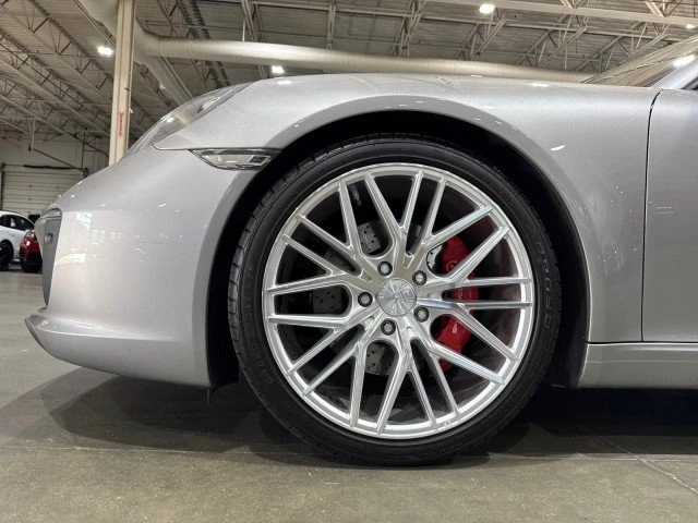 2018 Porsche 991 Carrera - Image 16 of 20