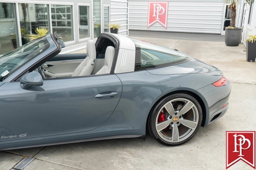 2018 Porsche 991 Carrera 4S - Image 4 of 21