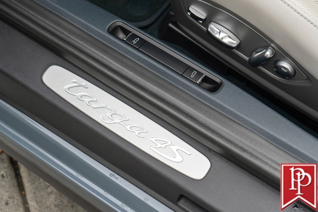 2018 Porsche 991 Carrera 4S - Image 14 of 21