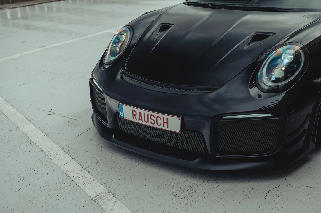 2018 Porsche 991 GT2 RS - Image 22 of 31