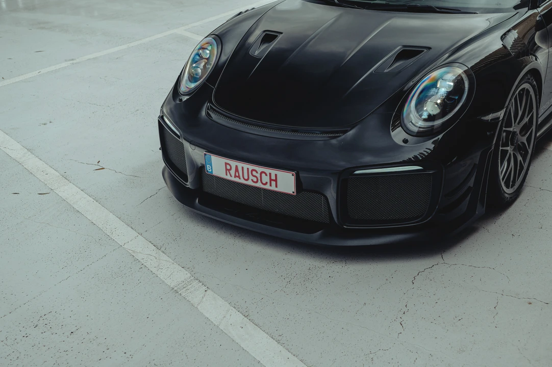2018 Porsche 991 GT2 RS - Image 23 of 31