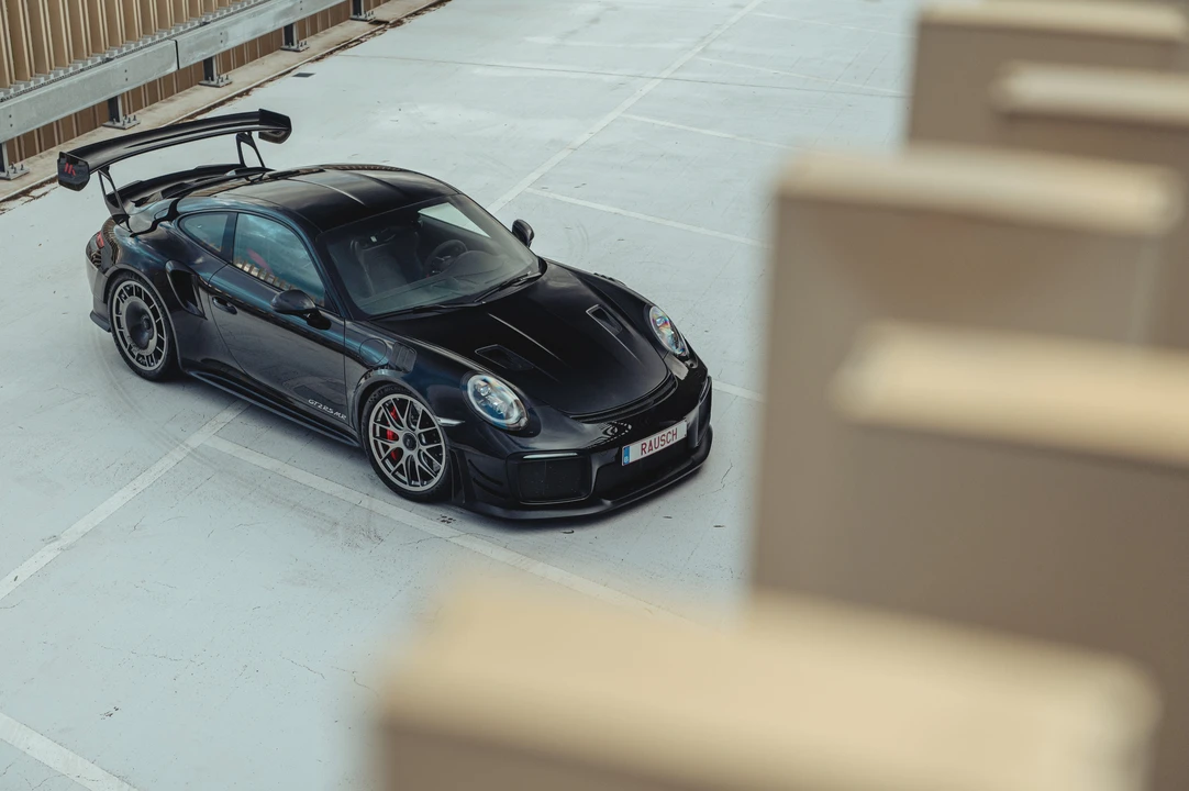 2018 Porsche 991 GT2 RS - Image 12 of 31