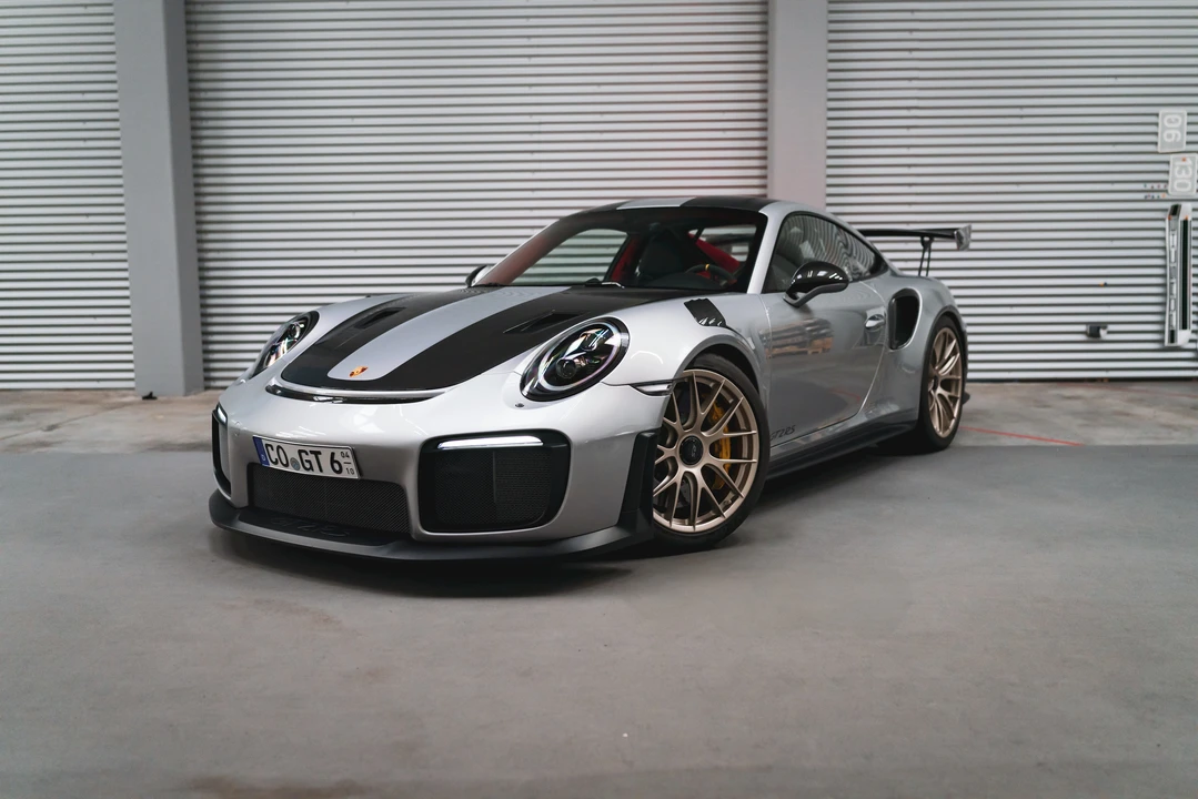 2018 Porsche 991 GT2 RS - Image 18 of 31