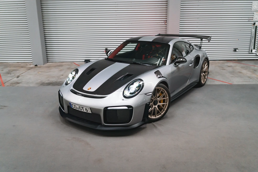 2018 Porsche 991 GT2 RS - Image 22 of 31