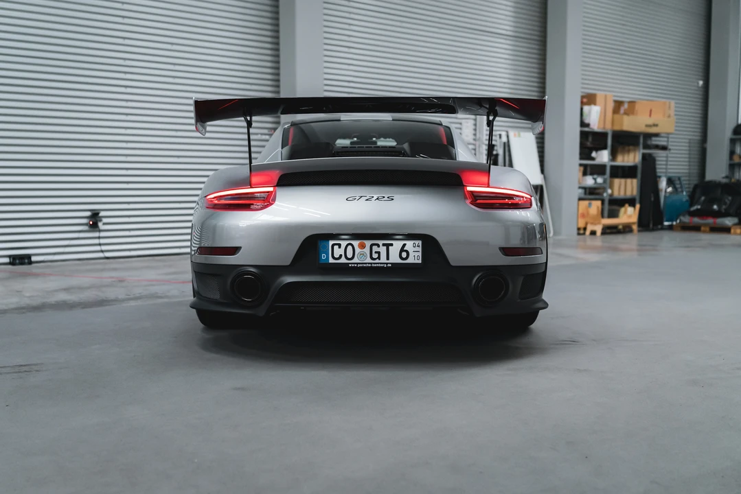 2018 Porsche 991 GT2 RS - Image 15 of 31