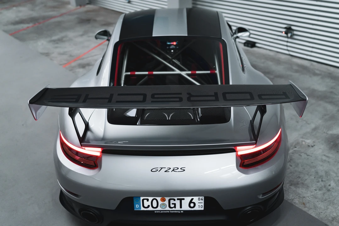 2018 Porsche 991 GT2 RS - Image 14 of 31