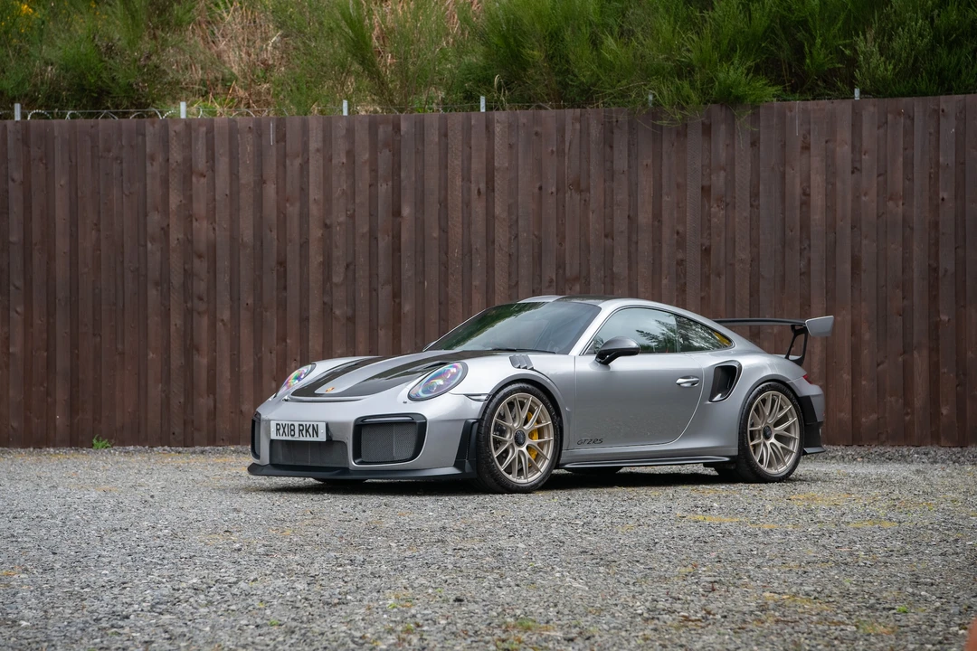 2018 Porsche 991 GT2 RS - Image 12 of 31