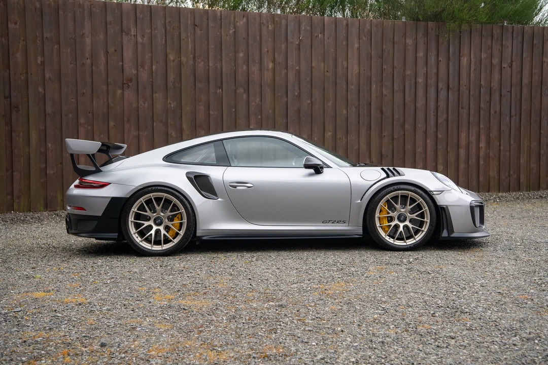 2018 Porsche 991 GT2 RS - Image 16 of 31