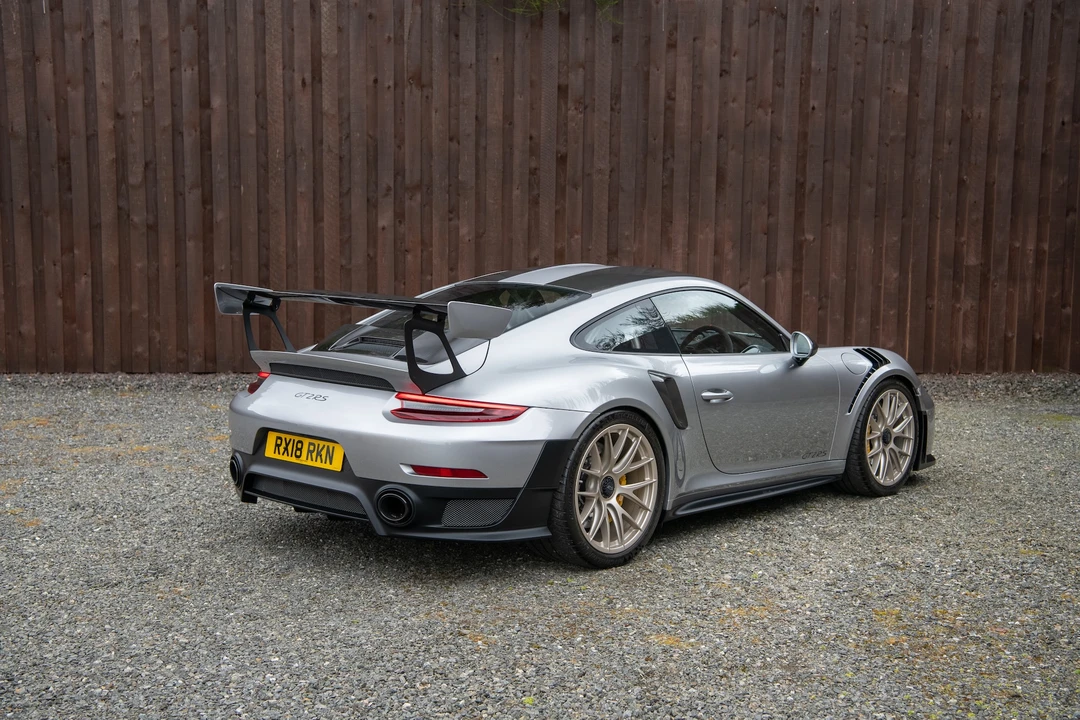 2018 Porsche 991 GT2 RS - Image 8 of 31