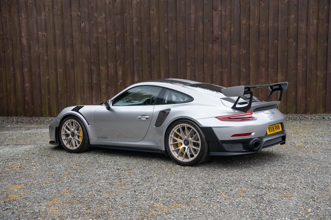2018 Porsche 991 GT2 RS - Image 14 of 31