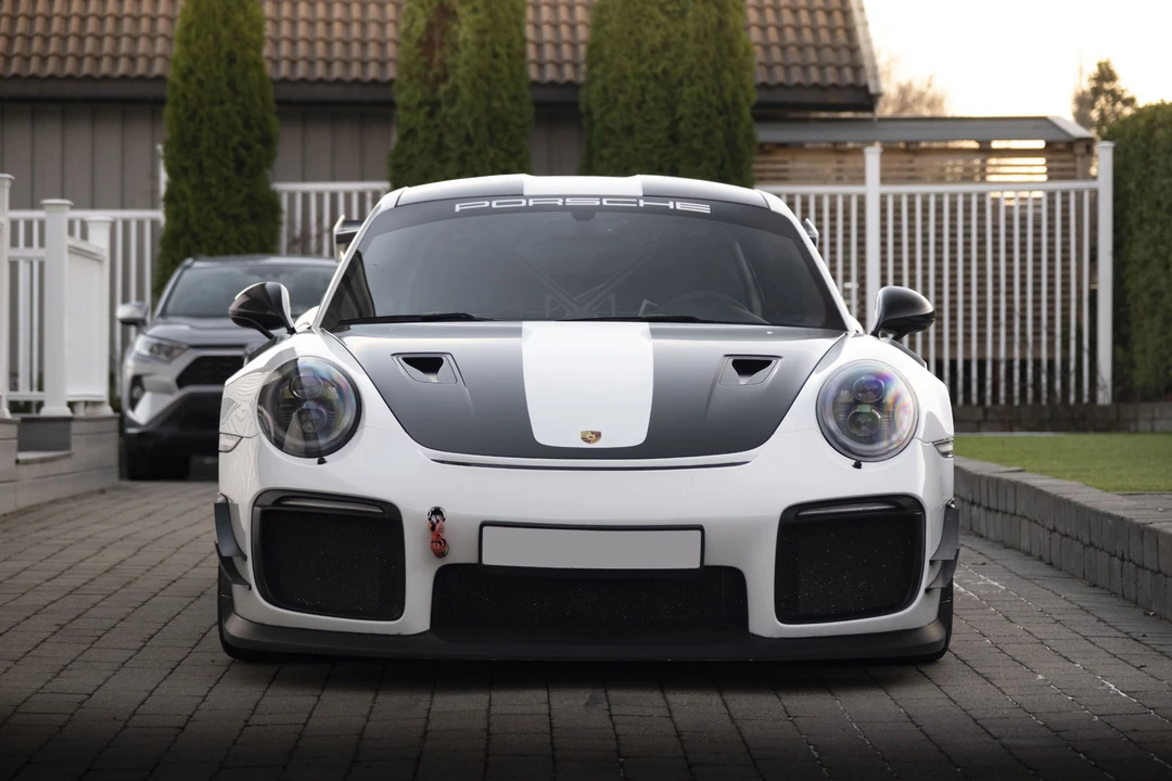 2018 Porsche 991 GT2 RS - Image 2 of 16