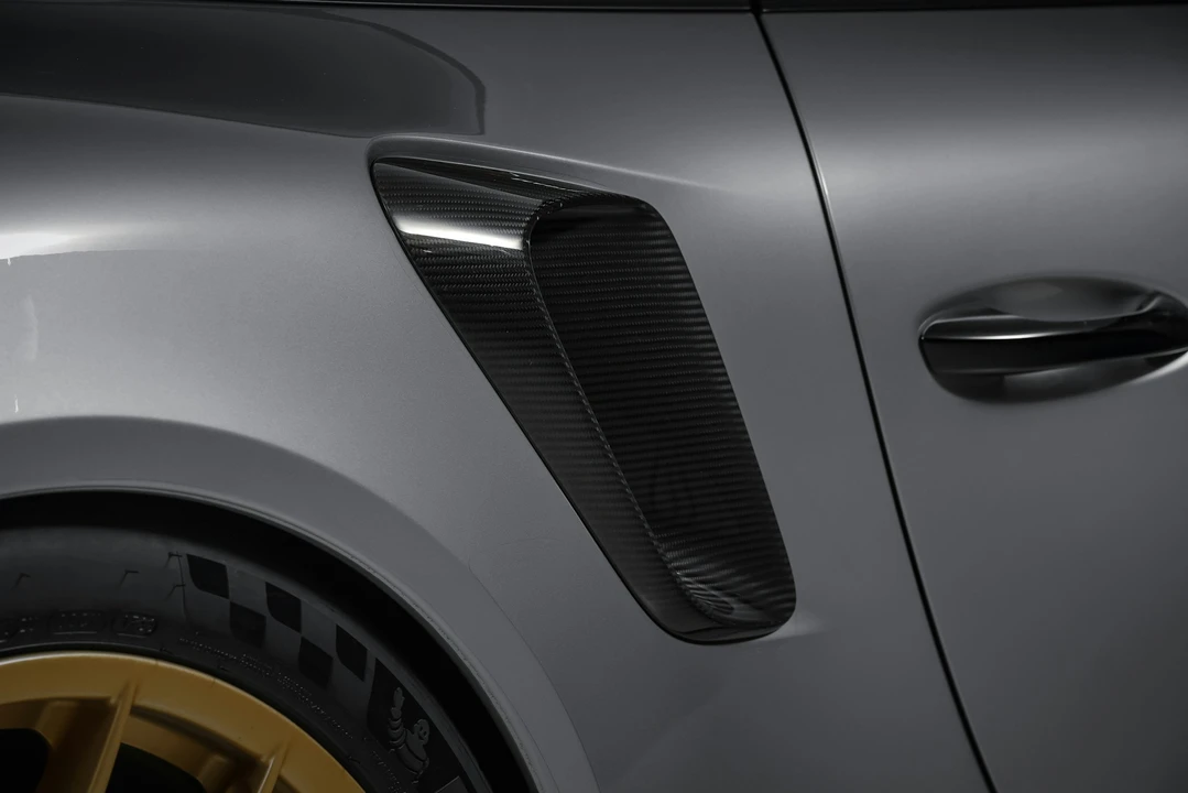 2018 Porsche 991 GT2 RS - Image 17 of 21