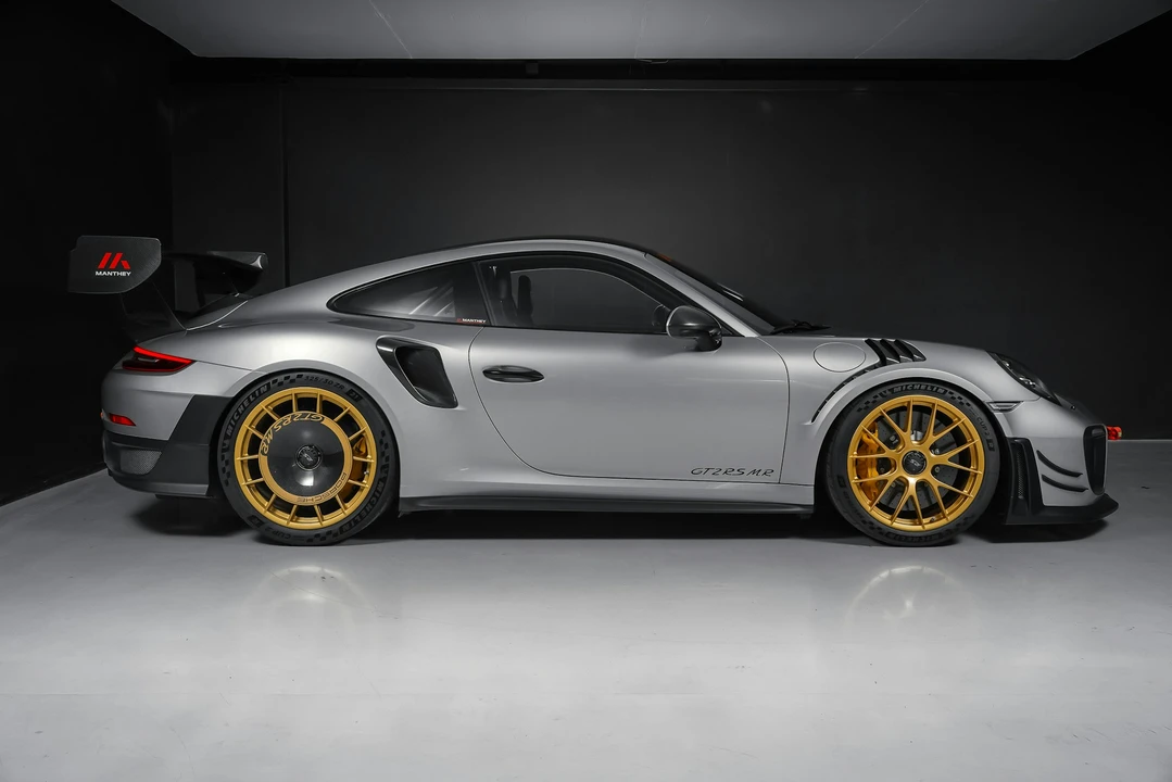 2018 Porsche 991 GT2 RS - Image 8 of 21