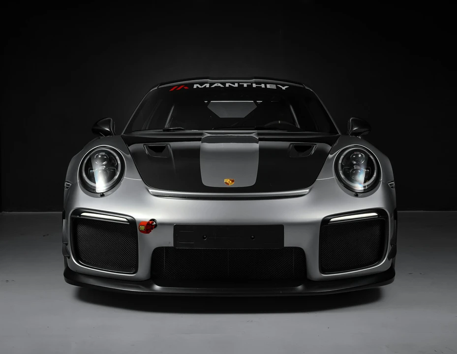 2018 Porsche 991 GT2 RS - Image 2 of 21