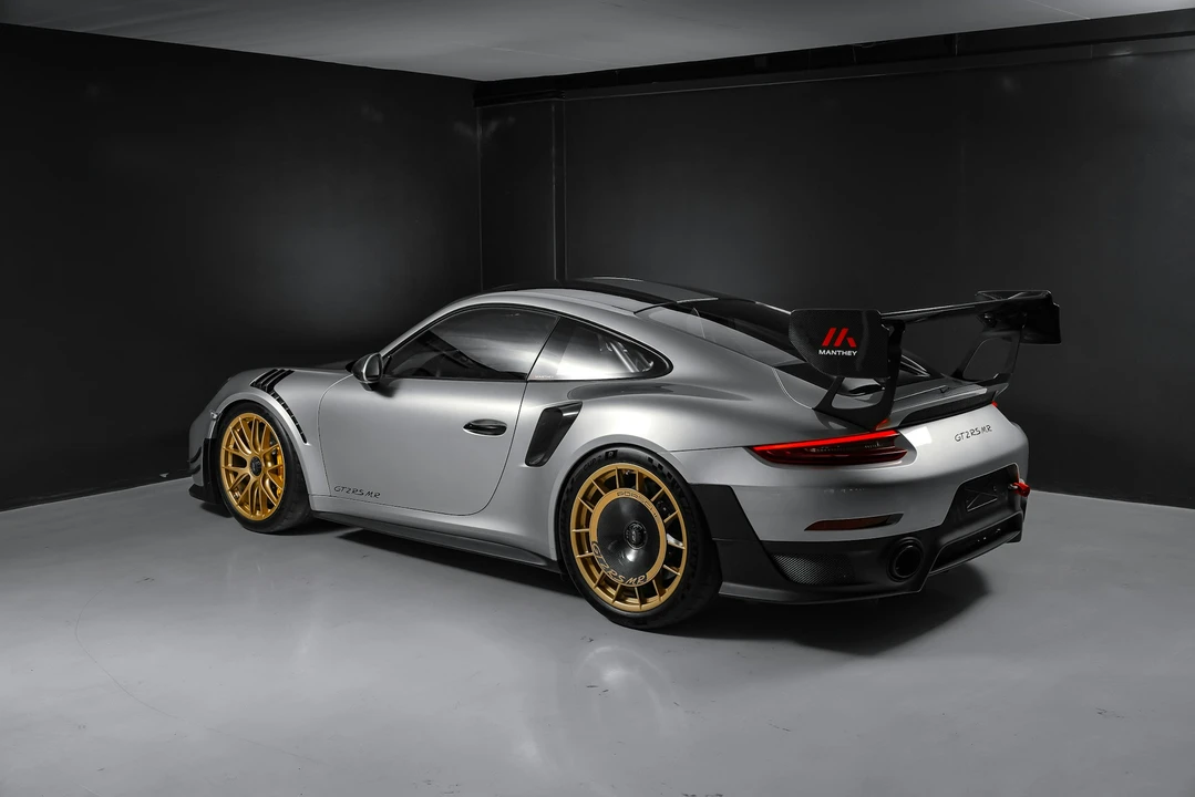 2018 Porsche 991 GT2 RS - Image 12 of 21