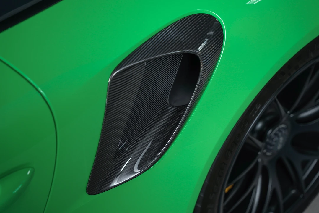 2018 Porsche 991 GT2 RS - Image 24 of 31