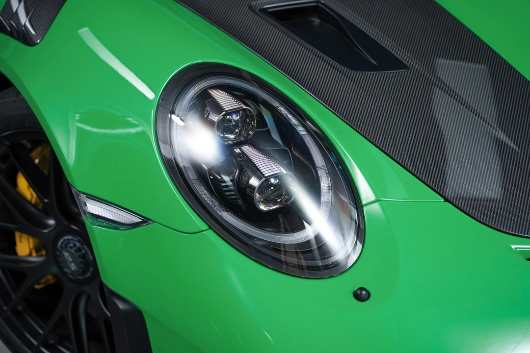 2018 Porsche 991 GT2 RS - Image 29 of 31