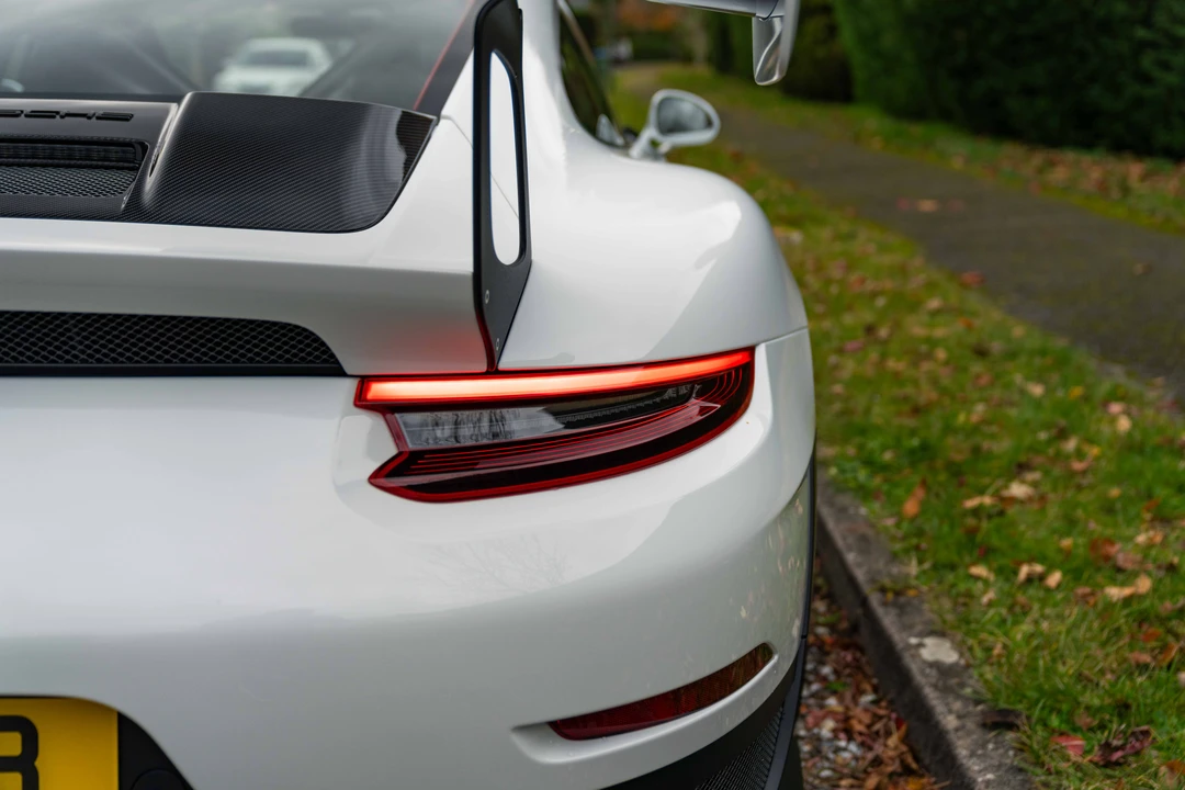 2018 Porsche 991 Carrera - Image 26 of 31