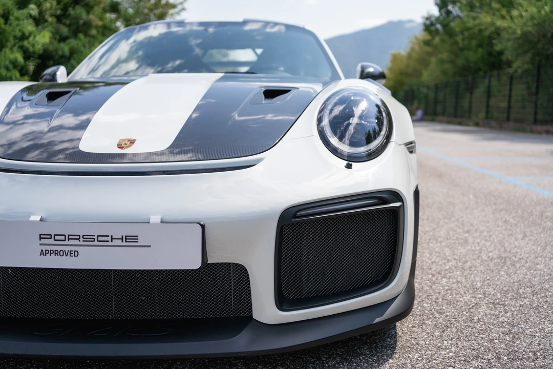 2018 Porsche 991 GT2 RS - Image 21 of 31