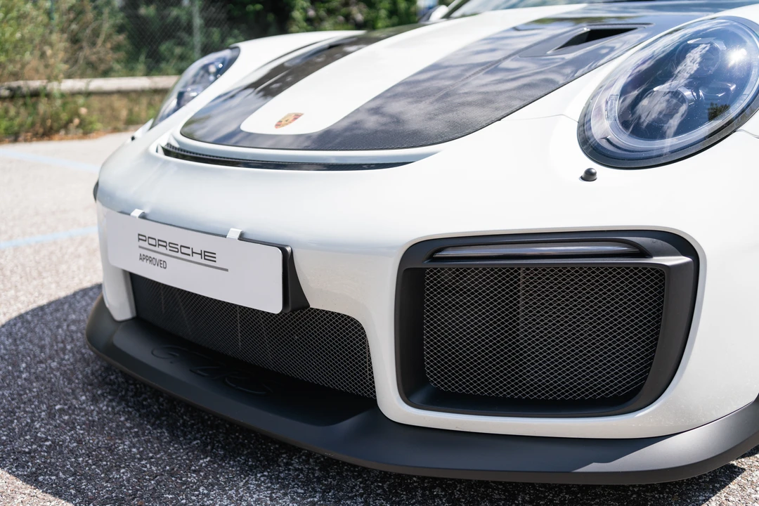 2018 Porsche 991 GT2 RS - Image 25 of 31