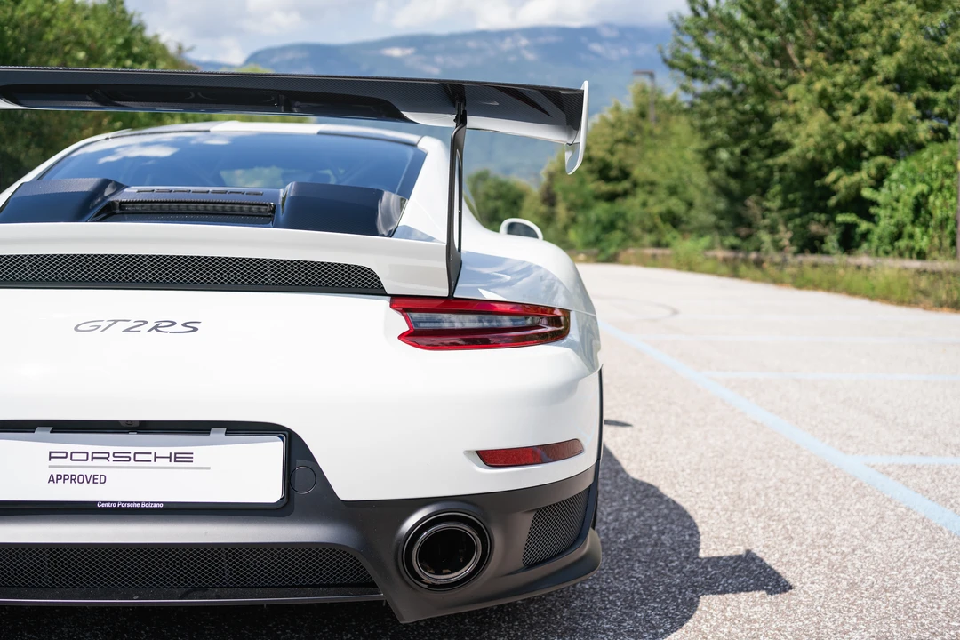 2018 Porsche 991 GT2 RS - Image 30 of 31
