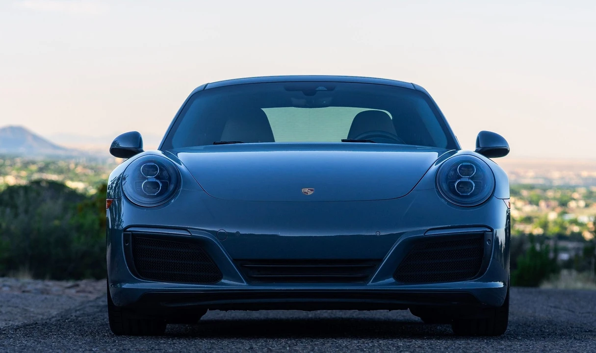 2018 Porsche 991 Carrera T - Image 4 of 31