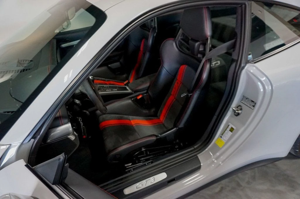 2018 Porsche 991 GT3 - Image 9 of 12