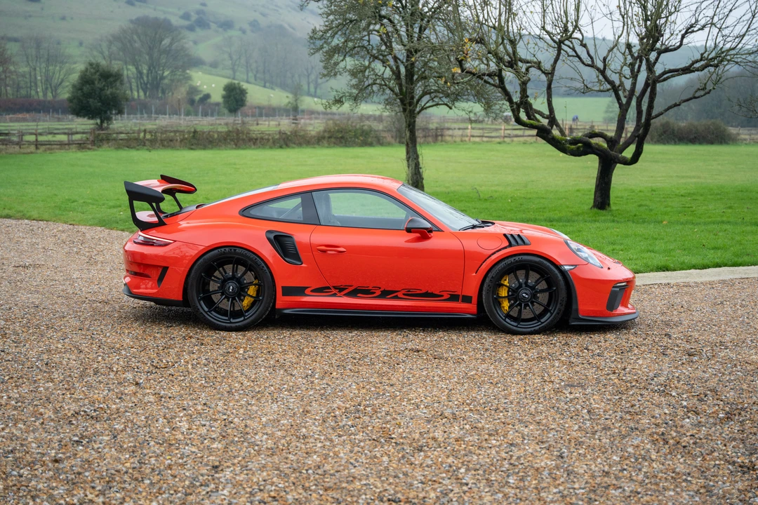 2018 Porsche 991 GT3 RS - Image 8 of 31