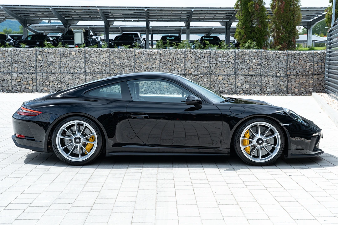 2017 Porsche 991 GT3 - Image 4 of 31