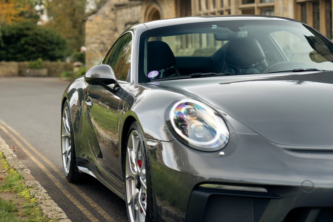 2018 Porsche 991 Carrera - Image 28 of 31