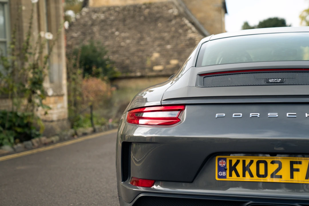 2018 Porsche 991 Carrera - Image 30 of 31