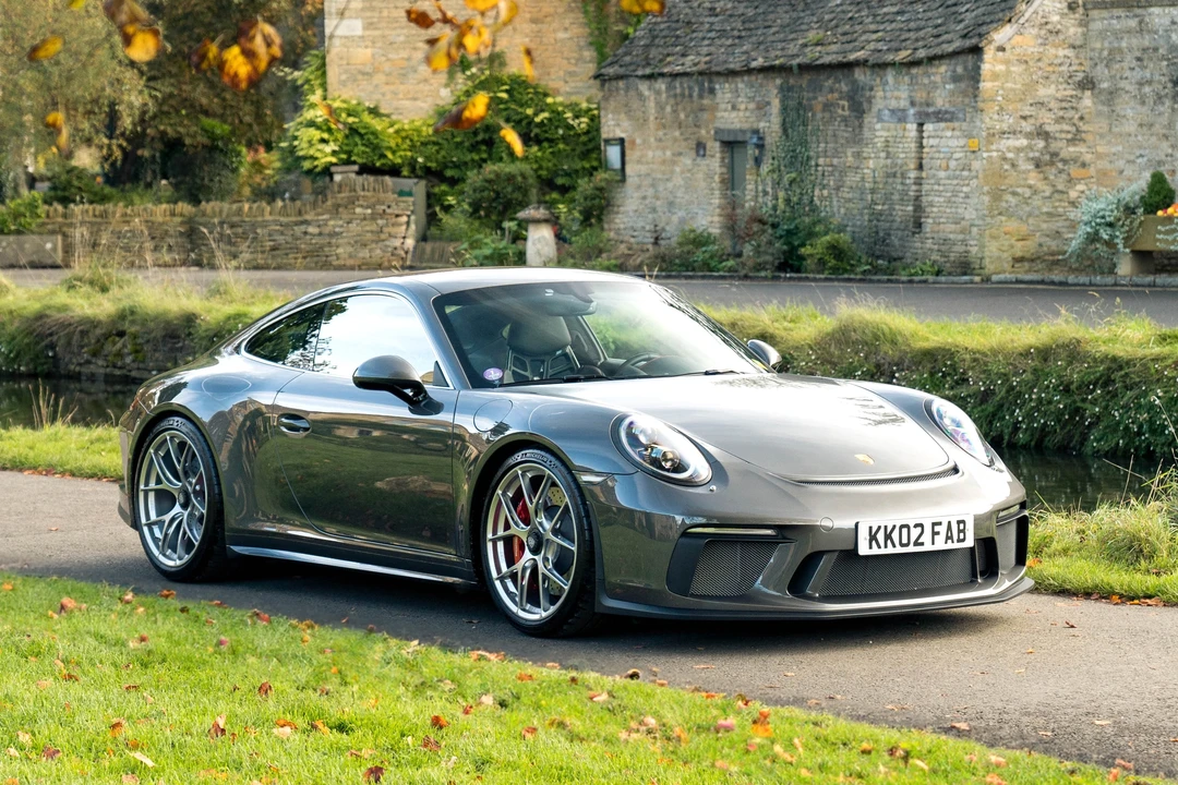 2018 Porsche 991 Carrera - Image 2 of 31