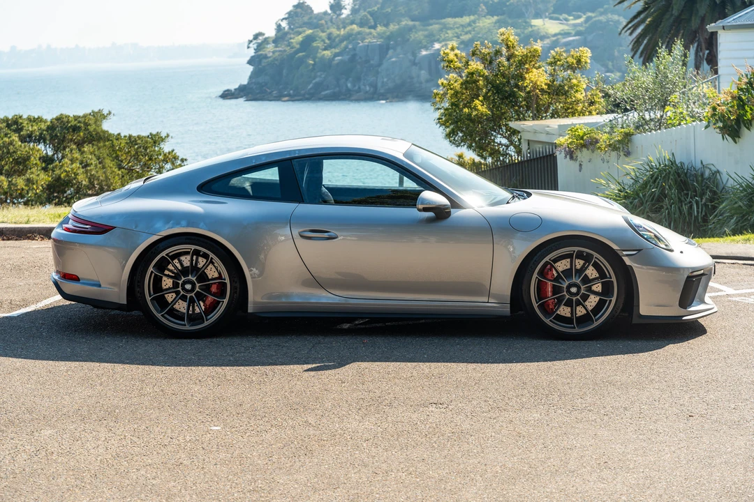 2018 Porsche 991 Carrera - Image 16 of 31